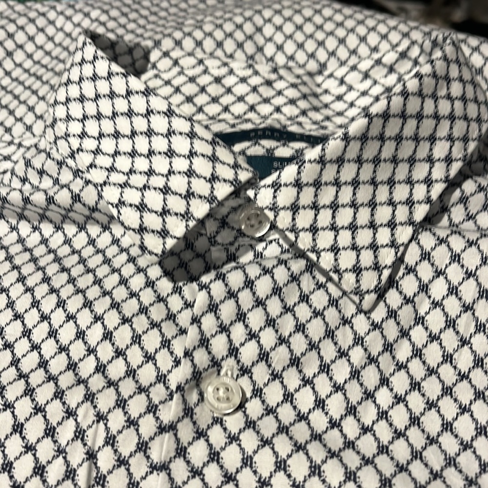 Perry Ellis mans shirt - Picture 8 of 8